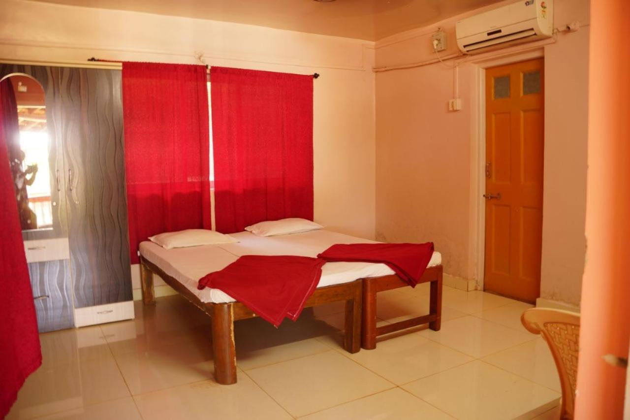Yash Garden Residency Hotel Ganpatipule Luaran gambar